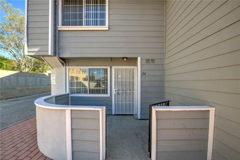 14425 Foothill #24 photo 6