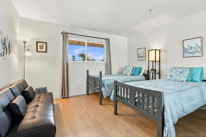 4878 Pescadero #202 photo 26