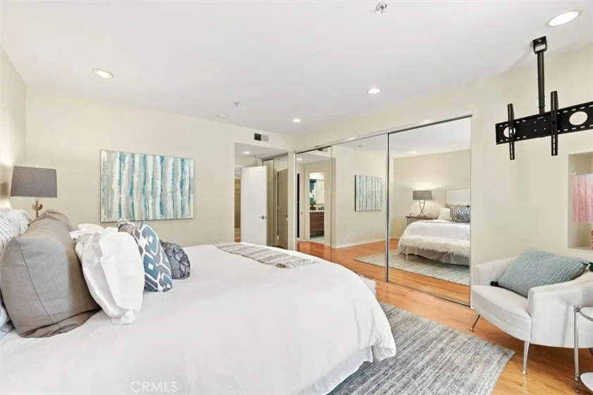 943 14th Street #101 photo 6