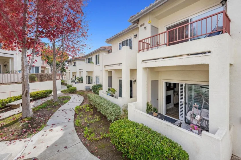 540 Ribbon Beach Way #294 photo 1