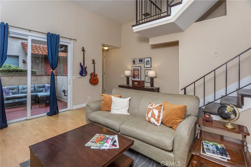1711 Grismer Avenue #73 photo 1