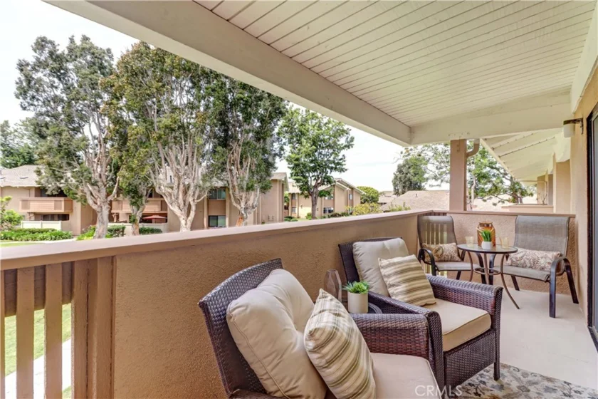 8877 Lauderdale Court #210-G photo 6
