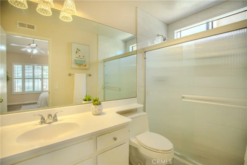 2528 N Tustin #D photo 15