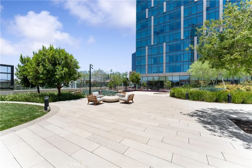 889 Francisco Street #3205 photo 5
