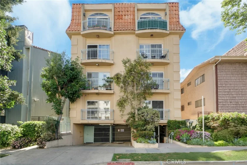 1871 Greenfield Avenue #102 photo 21