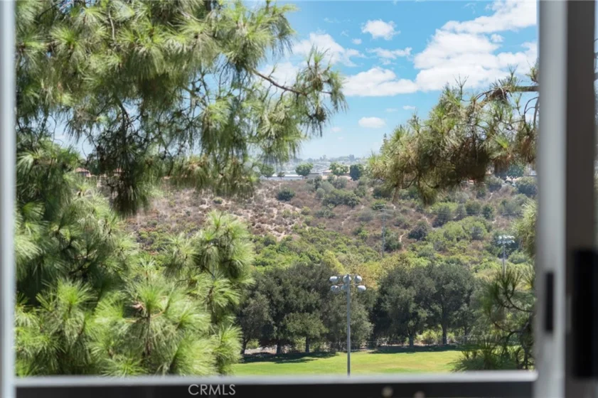 84 Hawaii Drive photo 27