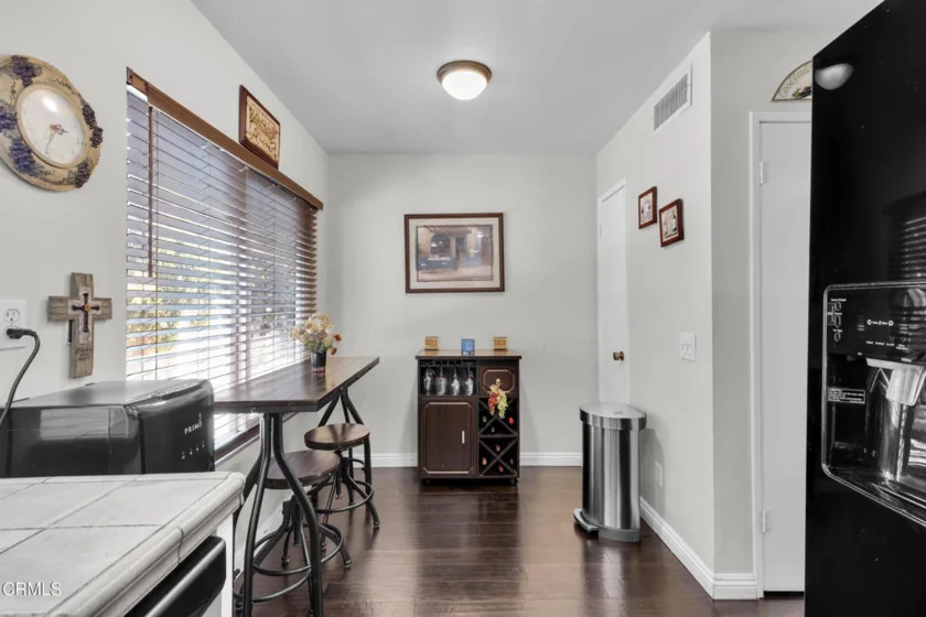 19431 Sherman Way #6 photo 21