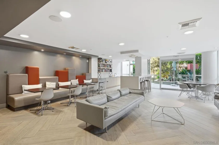 1240 India #111 photo 9