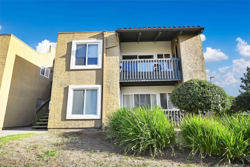 17195 W Bernardo Drive #101 photo 5