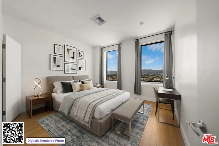3810 Wilshire Boulevard #1801 photo 4