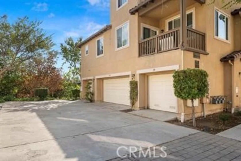 624 Corte Patio #81 photo 1