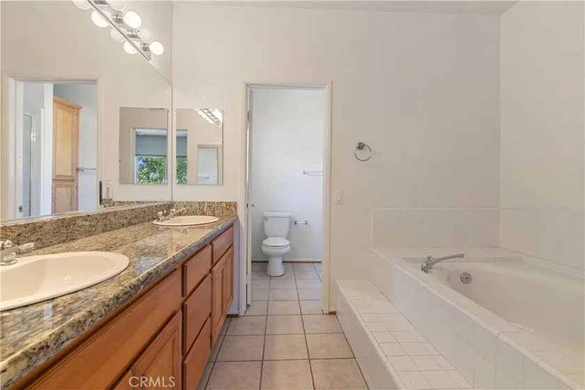 500 N Rosemead #29 photo 12