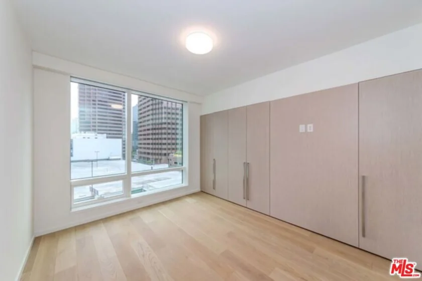 877 Francisco Street #708 photo 26