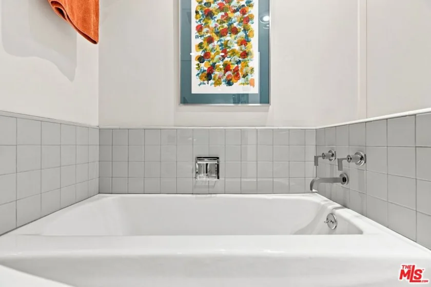 4411 Los Feliz Boulevard #1104 photo 33