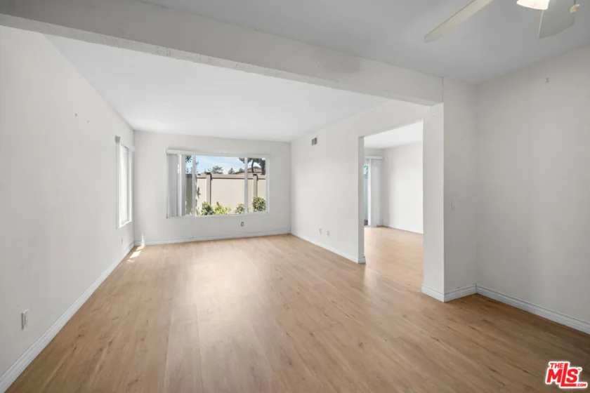 12334 Runnymede Street #5 photo 5
