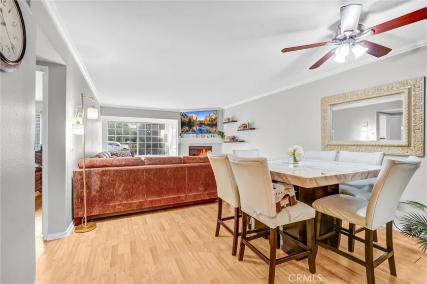 5500 Owensmouth Avenue #122 photo 7