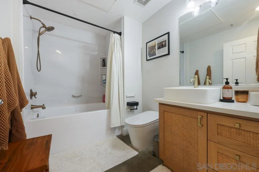 1400 Broadway #1102 photo 13