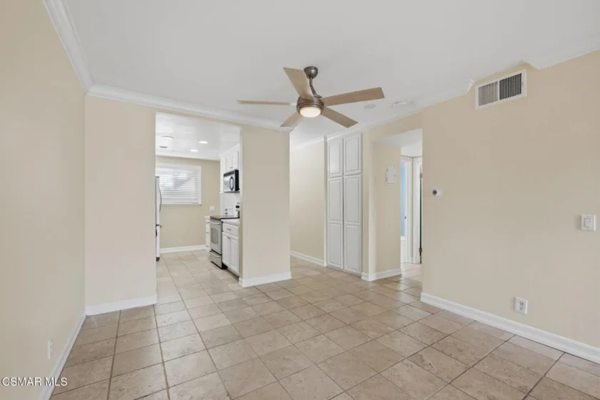 6482 Cavalleri Road photo 4