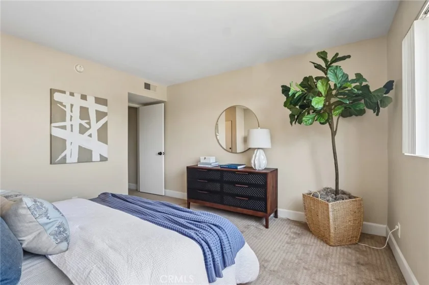 277 Pleasant Street #206 photo 12