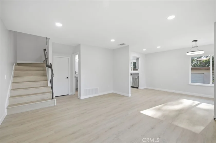 2351 Sutter Way #242 photo 7