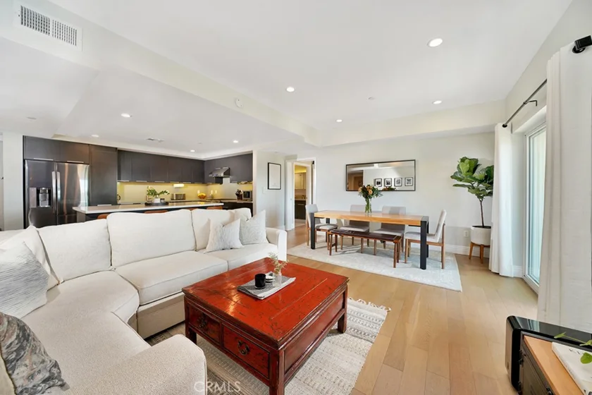 2939 Leeward Avenue #516 photo 35