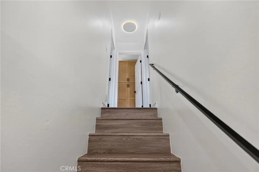 648 Coronado photo 32