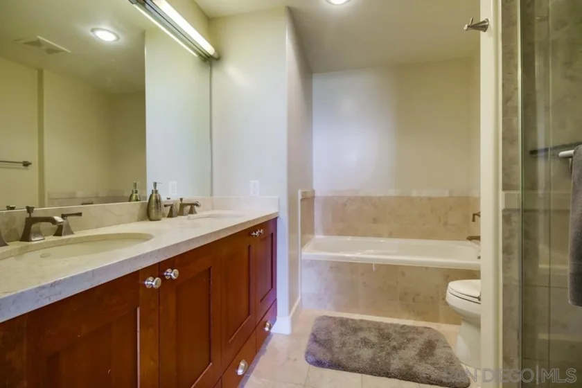 700 W E Street #1602 photo 11