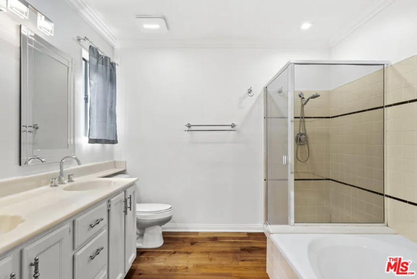 14630 Dickens Street #108 photo 9