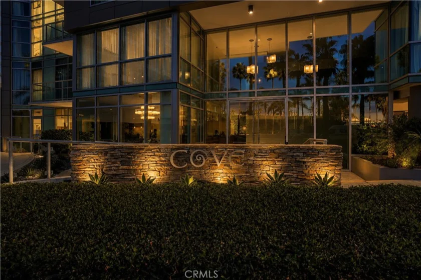 13650 Marina Pointe Drive #609 photo 67