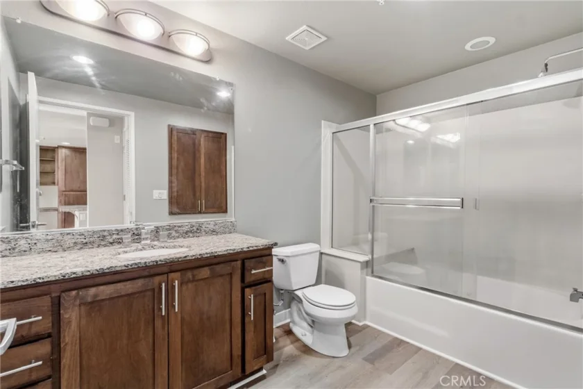 21301 Erwin Street #511 photo 17