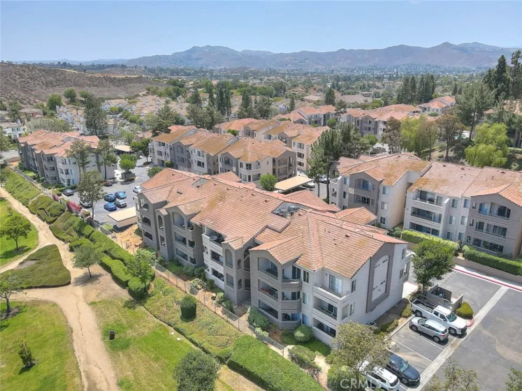 1023 Vista Del Cerro #302 photo 34