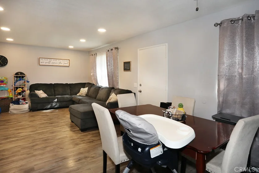 212 N Kodiak, #a photo 7