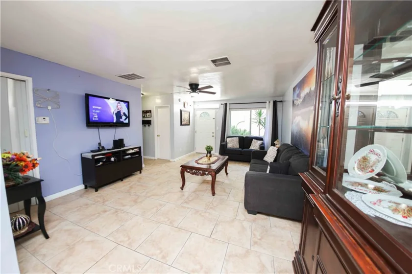17053 Roscoe Boulevard #1 photo 1