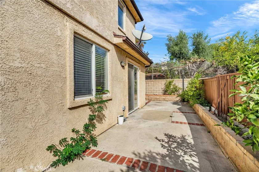 9155 Cedros Avenue #12 photo 34