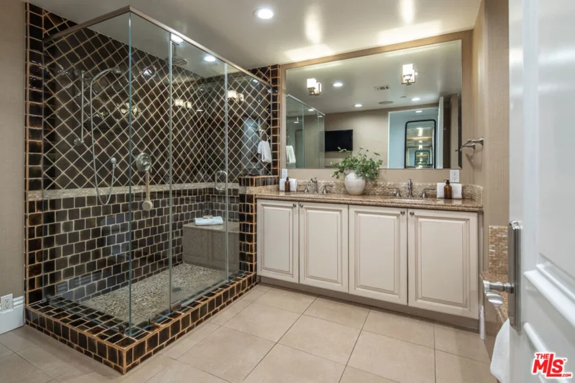 11715 Chenault Street #204 photo 21
