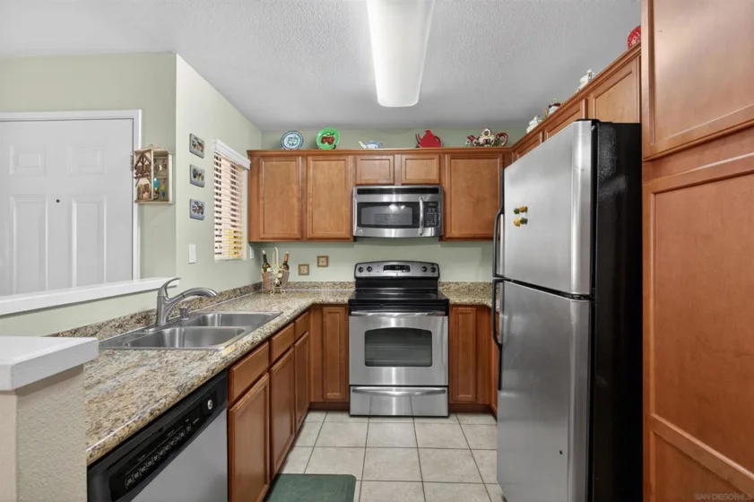 12191 E Cuyamaca College Drive #611 photo 41