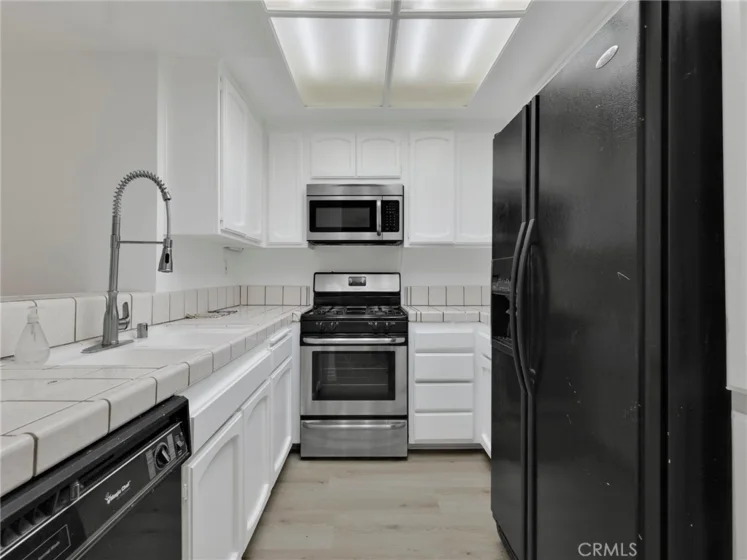 7800 Topanga Canyon Boulevard #216 photo 6