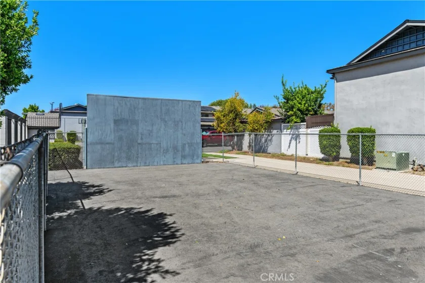 14645 Red Hill photo 11