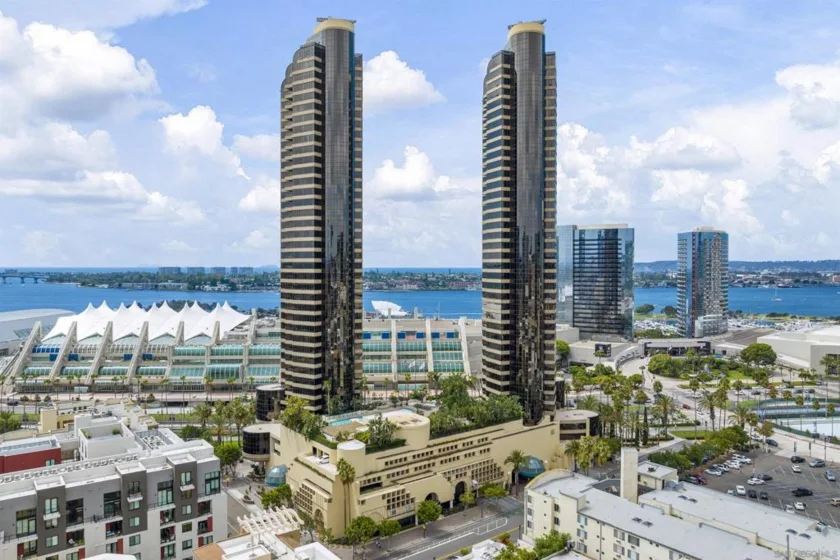 200 Harbor Drive #1003 photo 1
