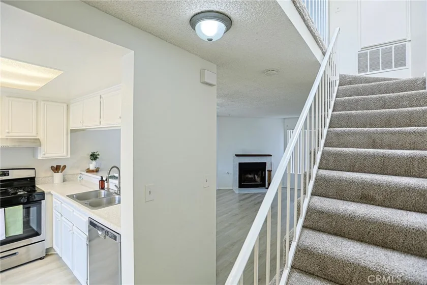 290 Victoria Street #29 (F8) photo 18