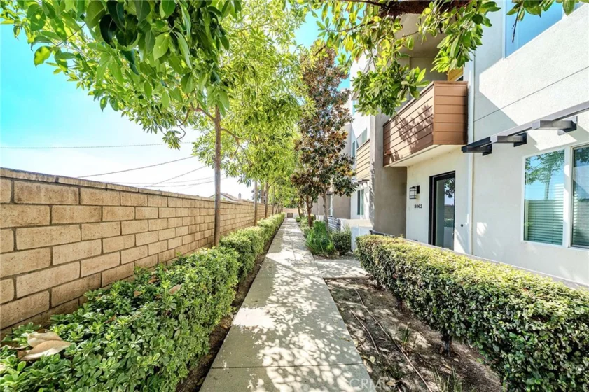8076 Ackerman Street photo 7