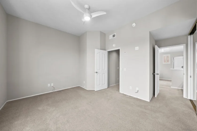 521 Arbor Drive #203 photo 8