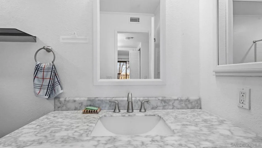 5980 Dandridge Lane #215 photo 7
