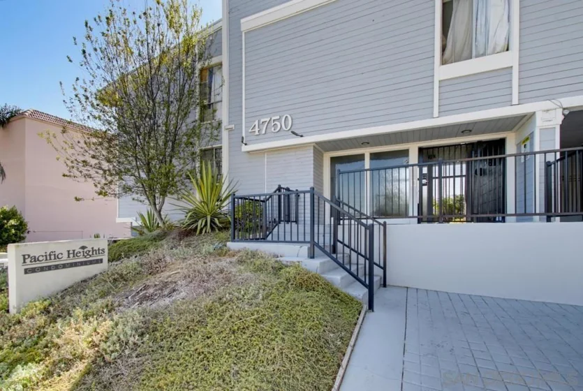 4750 Noyes #218 photo 31