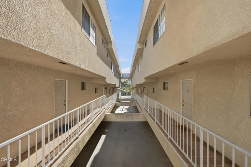 10274 Tujunga Canyon Boulevard #7 photo 16