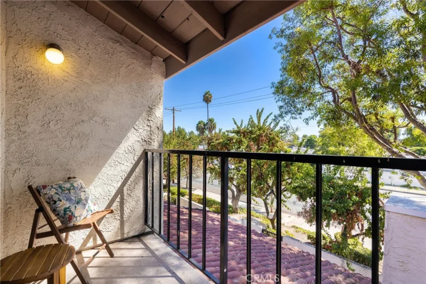 6021 Lindley Avenue #12 photo 21