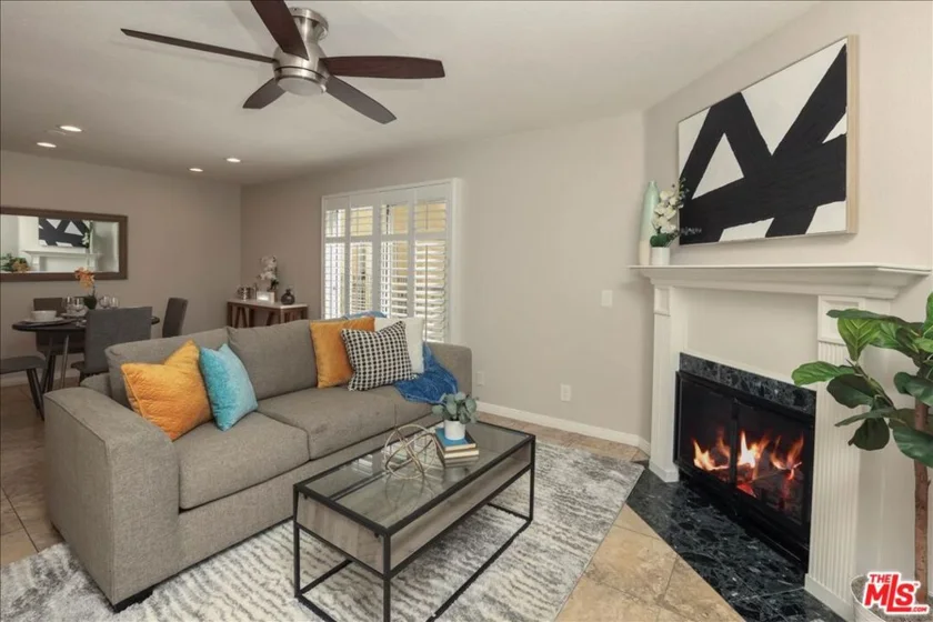 5230 Zelzah Avenue #2 photo 1