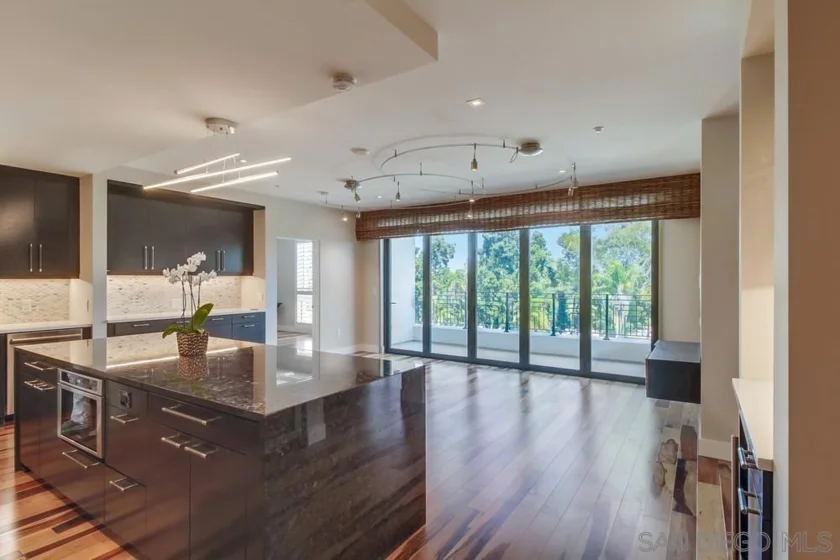 2665 5th Avenue #602 photo 1