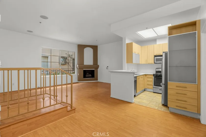 7037 La Tijera Boulevard #C102 photo 13