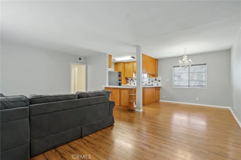 4358 Mammoth Avenue #14 photo 4